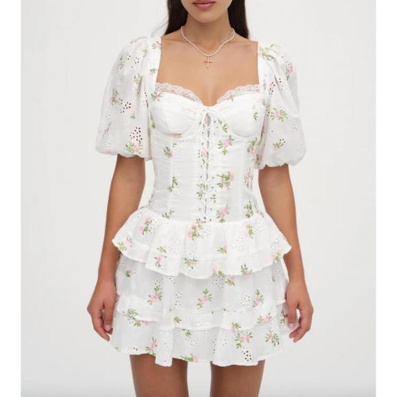 NEW FOR LOVE & LEMONS kinsley mini dress in white - Picture 1 of 3